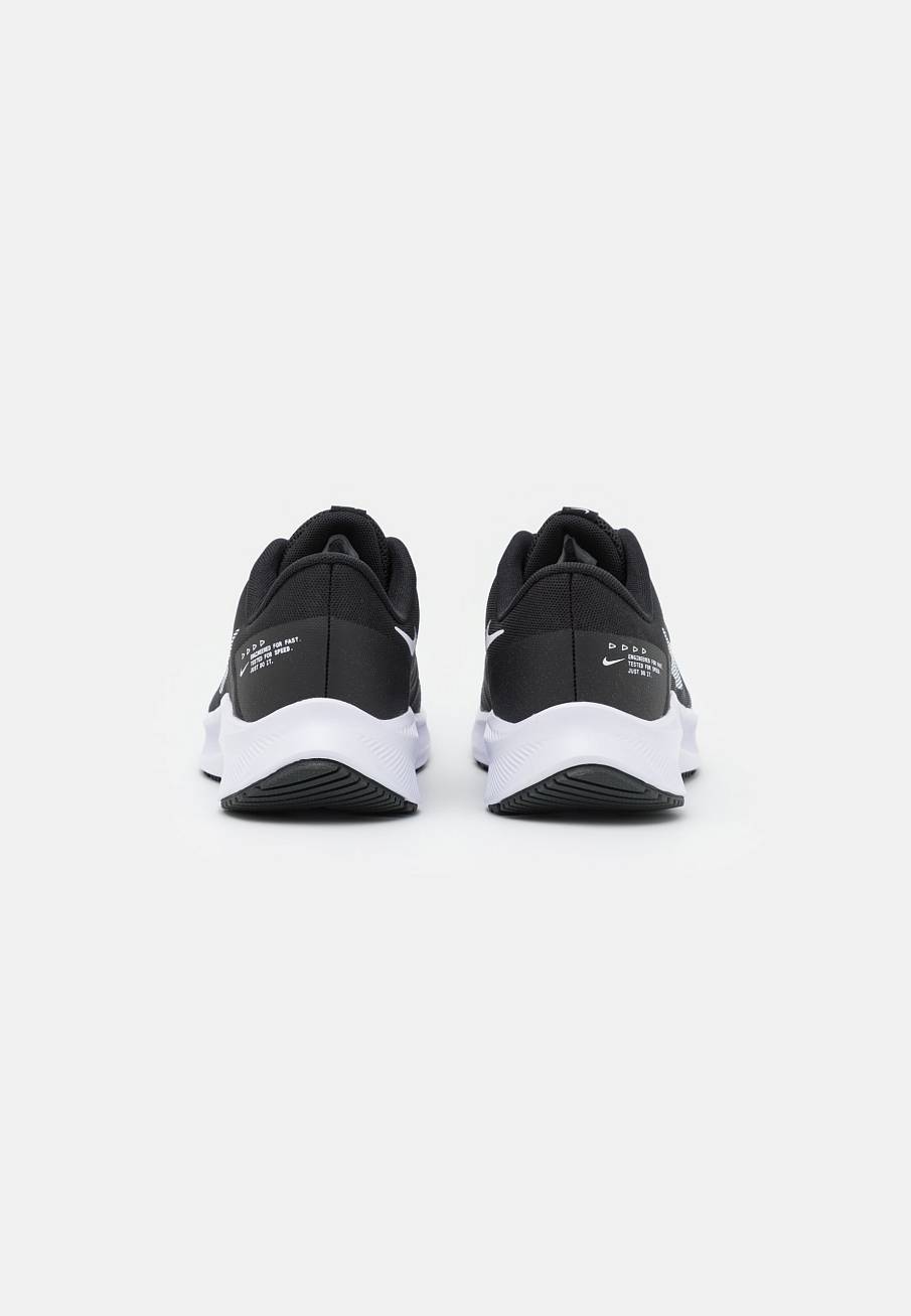 Фото № 2 с приближением к товару «‎Nike Quest 4»