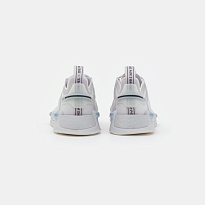 Фото № 4 с приближением к товару «‎Adidas Nmd R1 V3 »