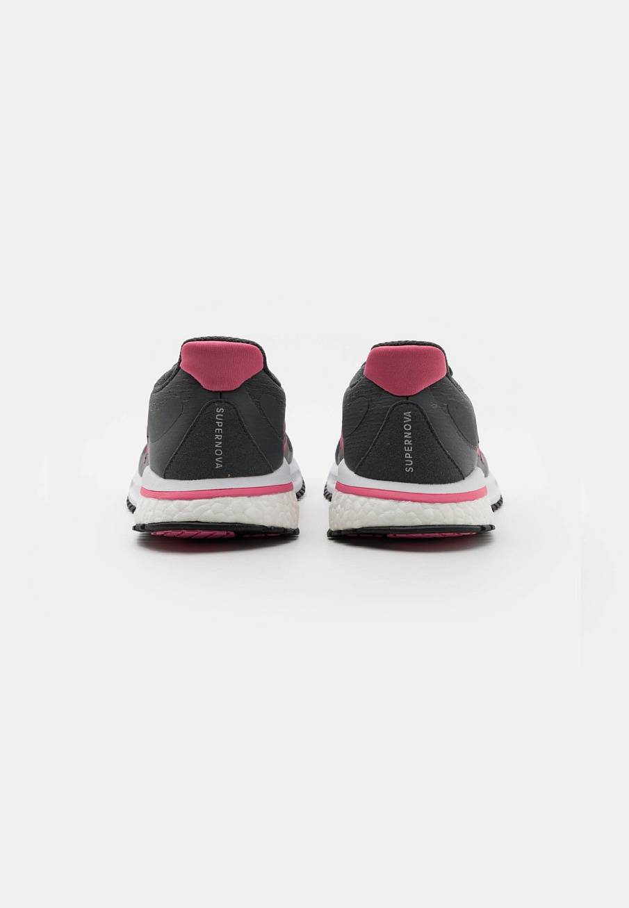 Фото № 3 с приближением к товару «‎Adidas Supernova C.rdy»