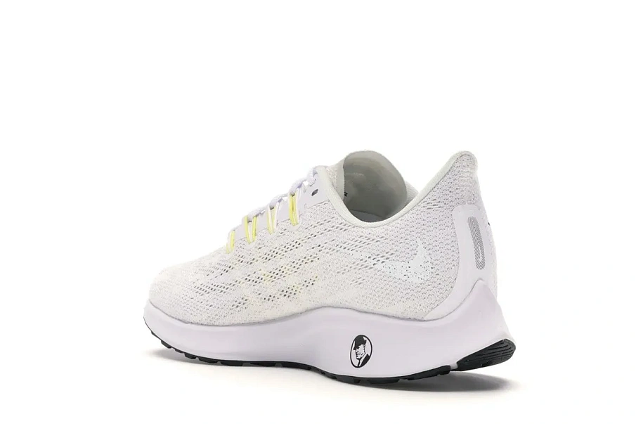 Фото № 5 с приближением к товару «‎Nike Air Zoom Pegasus 36 White Psychic Purple »