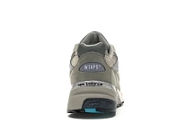 Фото № 4 с приближением к товару «‎New Balance 992»