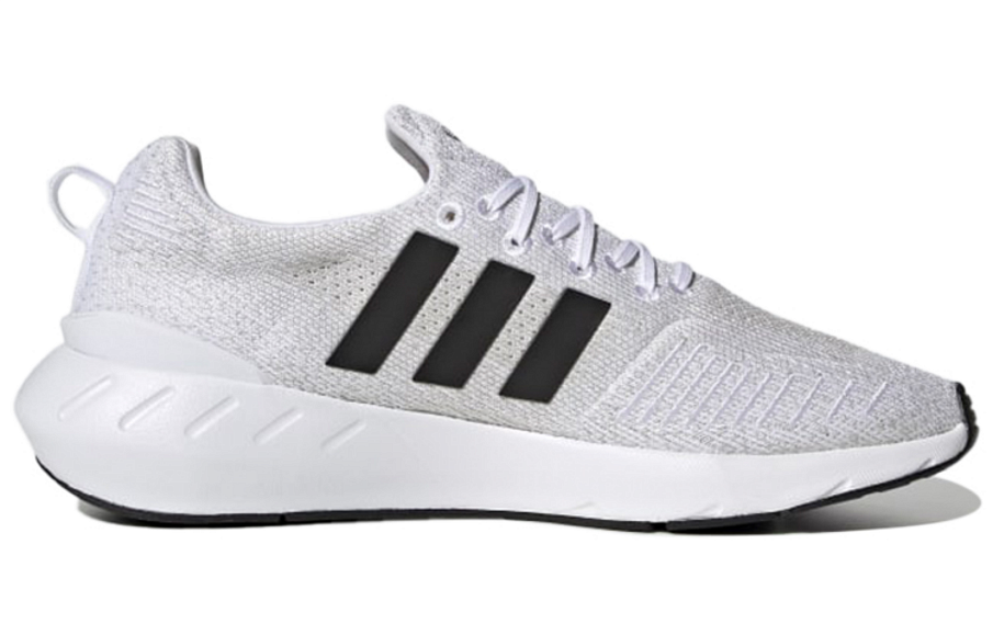Фото № 2 с приближением к товару «‎adidas originals Swift Run 22 Running Shoes GrayWhite»