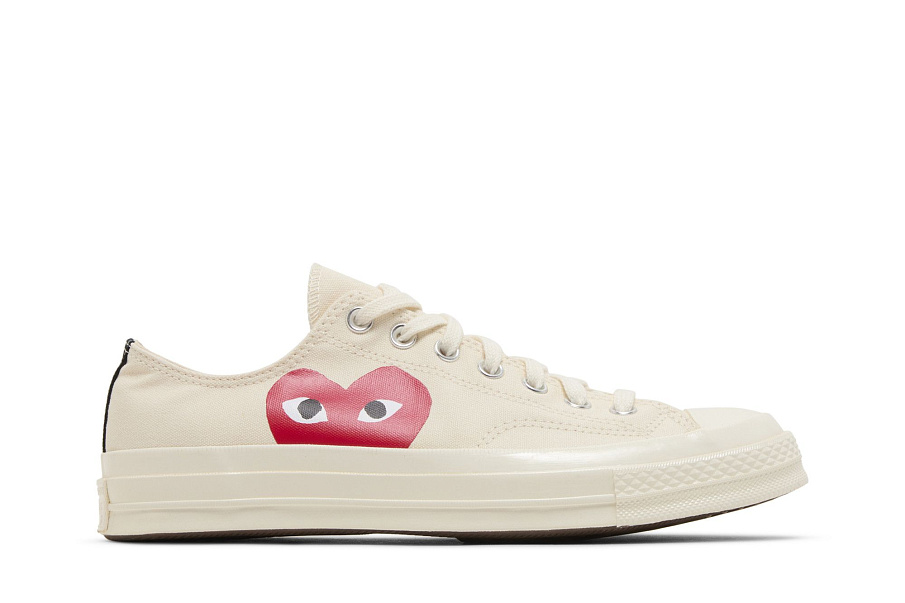 Фото № 2 с приближением к товару «‎Comme des Garçons Play x Converse Chuck 70 Low Milk 2023»