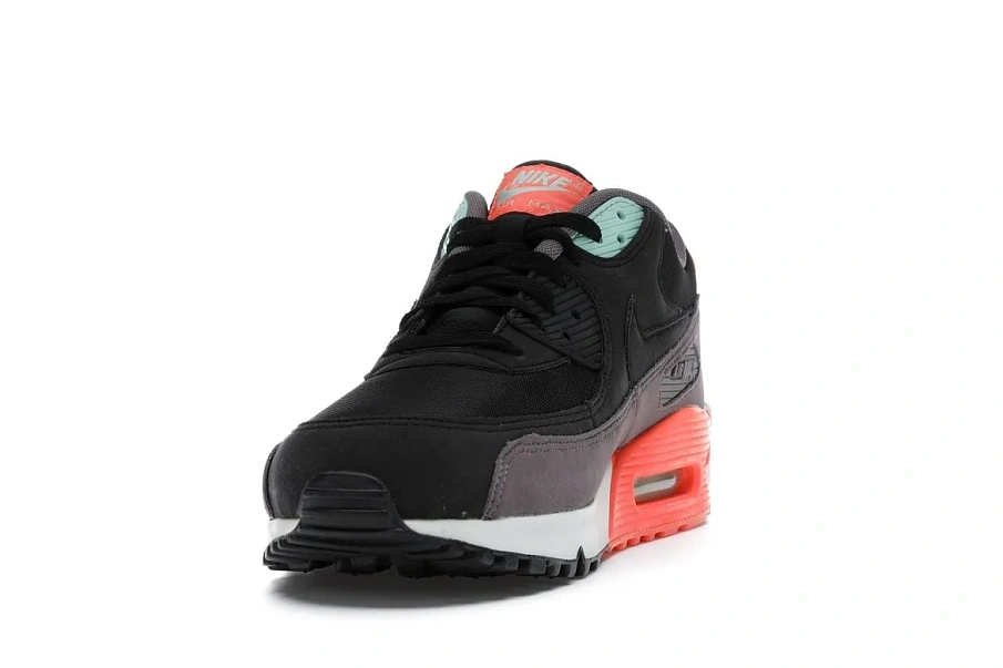 Фото № 4 с приближением к товару «‎Nike Air Max 90 Hyper Crimson»