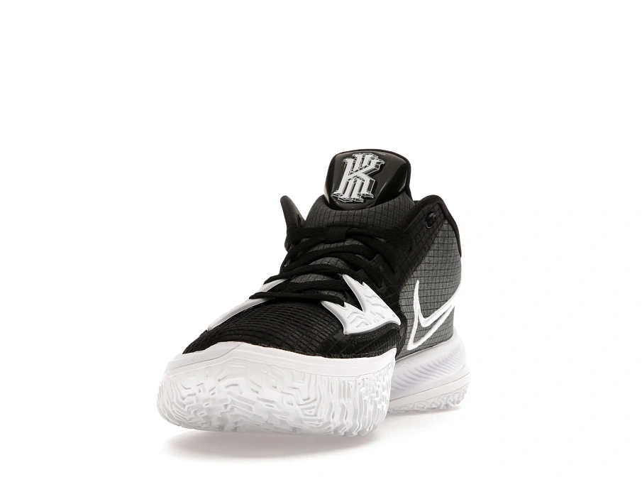 Фото № 3 с приближением к товару «‎Nike Kyrie 4 Low TB Black White»