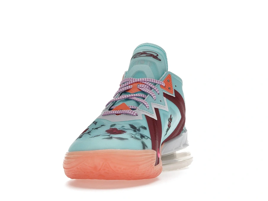 Фото № 2 с приближением к товару «‎Nike LeBron 18 Low Mimi Plange Daughters Floral»