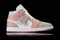 Фото № 1 с приближением к товару «‎Nike Air Jordan 1 Retro Milan»