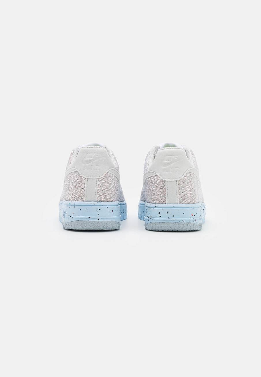 Фото № 3 с приближением к товару «‎Nike Af1 Crater »