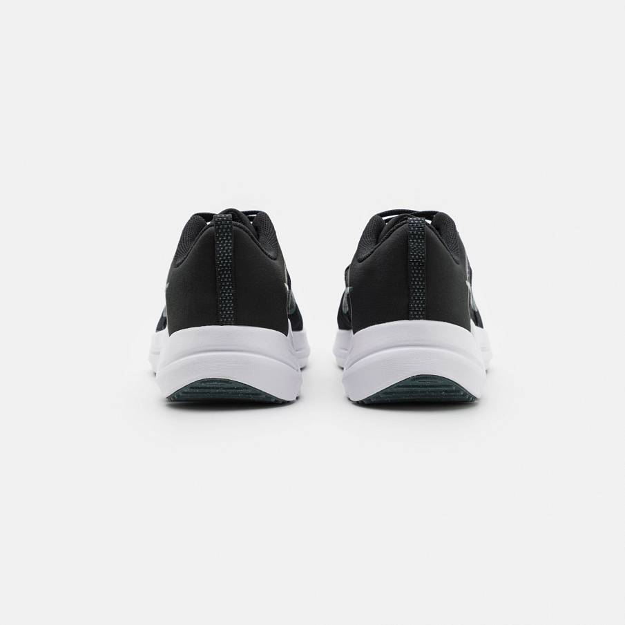 Фото № 3 с приближением к товару «‎Nike Downshifter 12»