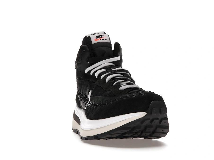 Фото № 3 с приближением к товару «‎Nike Vaporwaffle sacai Jean Paul Gaultier Black White»