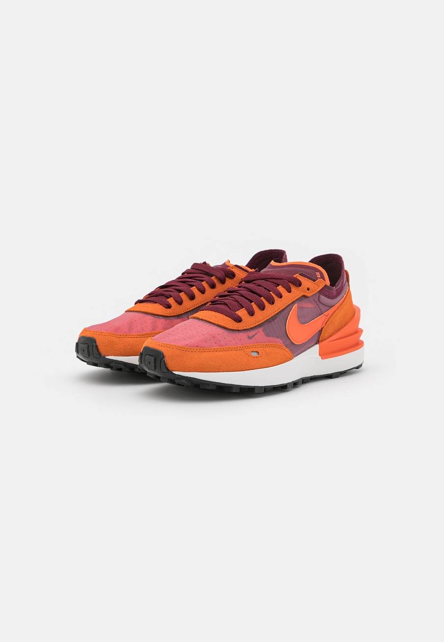 Фото № 2 с приближением к товару «‎Nike Waffle One »
