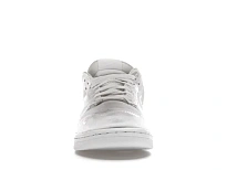 Фото № 2 с приближением к товару «‎Nike Dunk Low Dover Street Market Triple White Velvet»