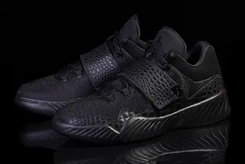 Nike Air Jordan J23 Triple (854557-001) - 3