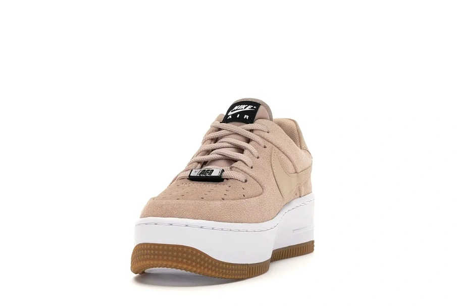 Фото № 3 с приближением к товару «‎Nike Air Force Sage Low Beige Suede »