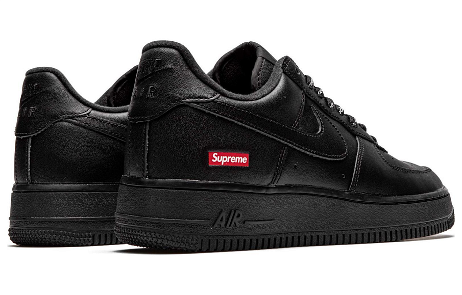 Фото № 3 с приближением к товару «‎Supreme x Nike Air Force 1 Low Skate shoes Box Logo»