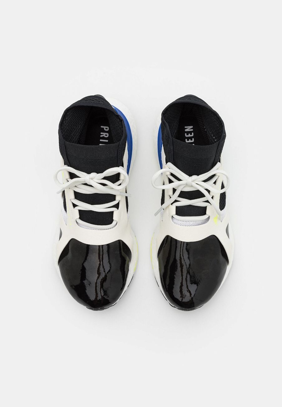 Фото № 4 с приближением к товару «‎Adidas Asmc Ultraboost 21»