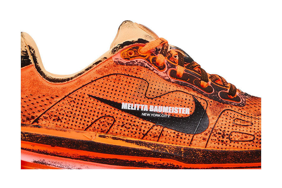 Фото № 3 с приближением к товару «‎Melitta Baumeister x Nike Women's Vomero Premium Total Orange»