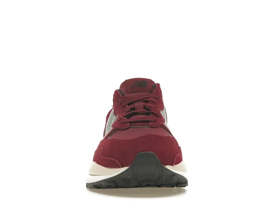 Фото № 2 с приближением к товару «‎New Balance 57/40»