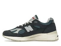 Фото № 3 с приближением к товару «‎New Balance 991v2»