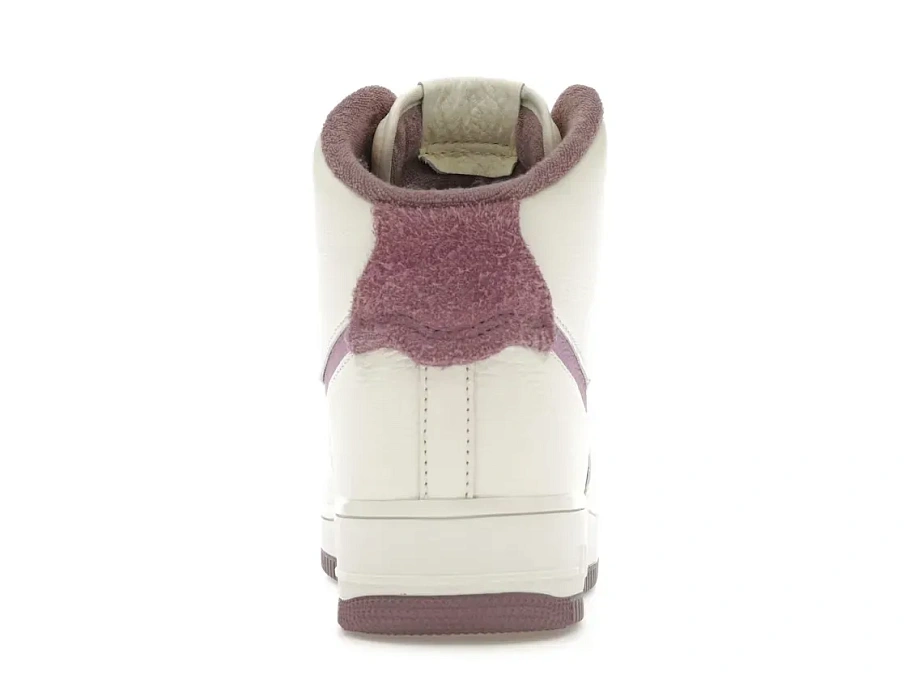 Фото № 4 с приближением к товару «‎Nike Air Force 1 High Sculpt»