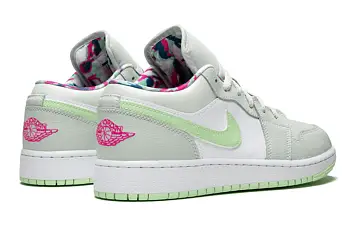 Jordan 1 Low Barely Grey Frosted Spruce (GS) Barely GreyFrosted SpruceWhite - 5