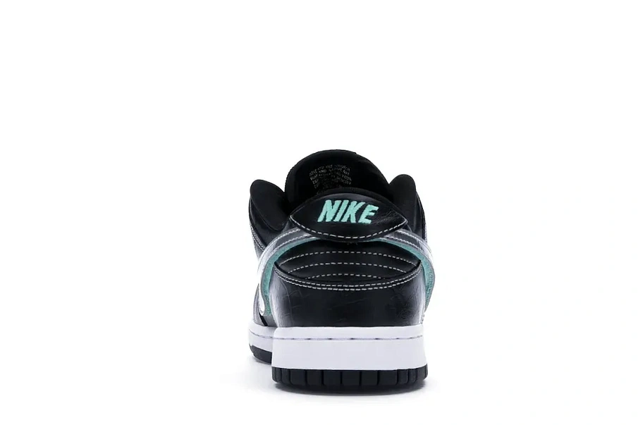 Фото № 4 с приближением к товару «‎Nike SB Dunk Low Diamond Supply Co. Black Diamond»