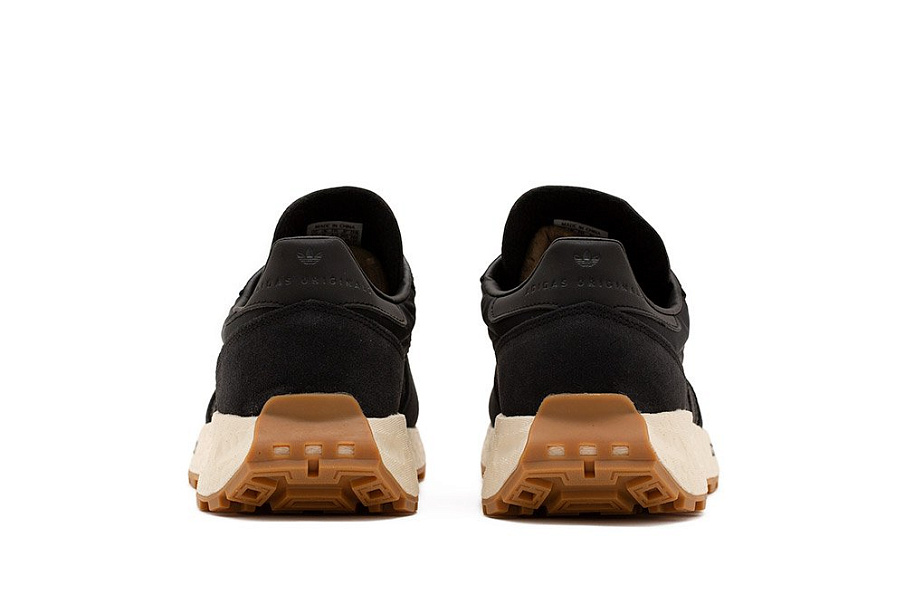 Фото № 4 с приближением к товару «‎Adidas Retropy E5»