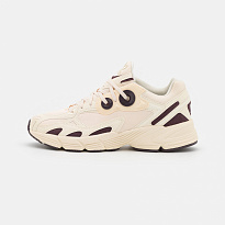 Фото № 1 с приближением к товару «‎Adidas Astir »