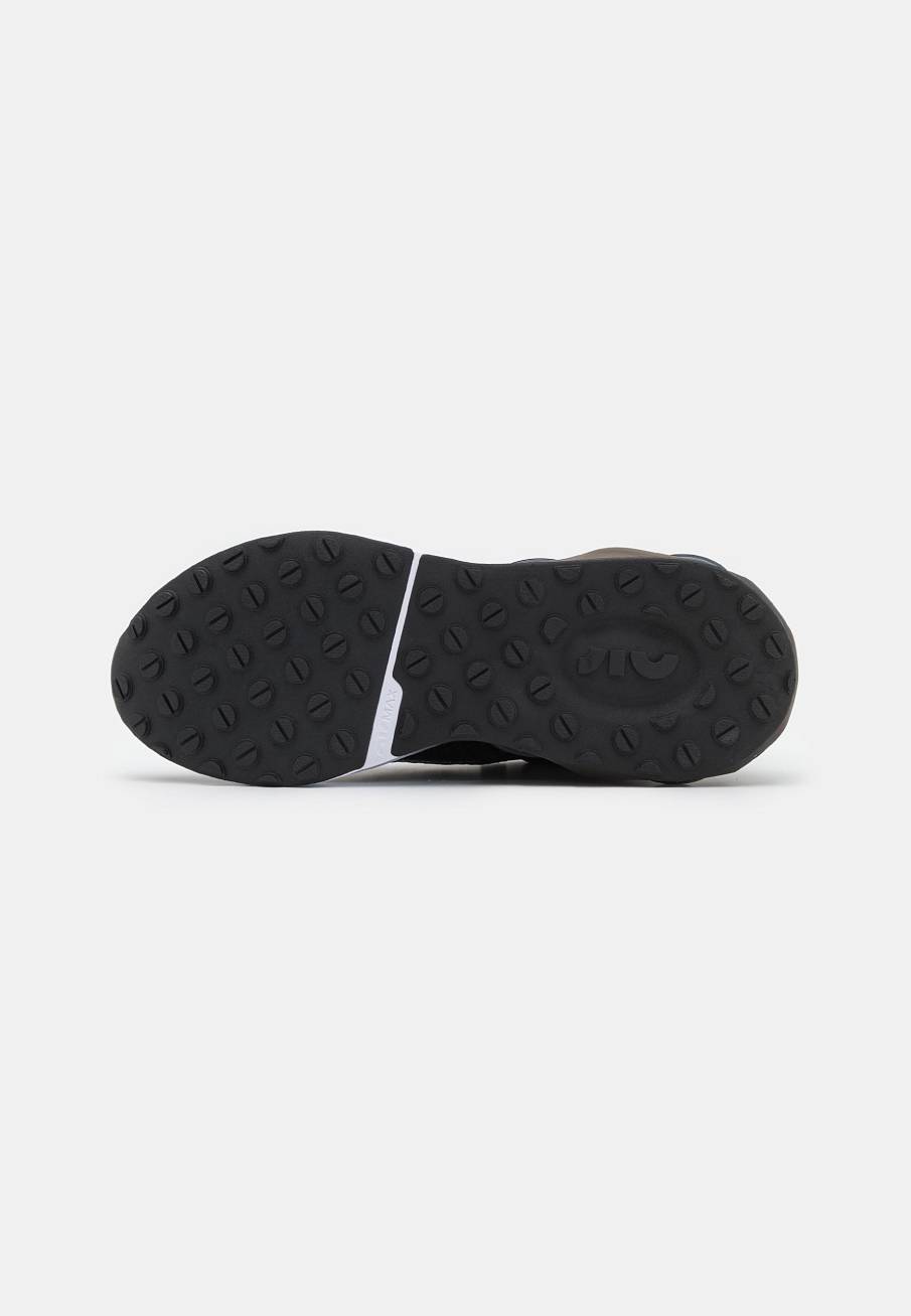 Фото № 4 с приближением к товару «‎Nike Air Max Sphere »