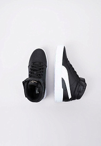 Фото № 3 с приближением к товару «‎Puma Carina 2.0 »