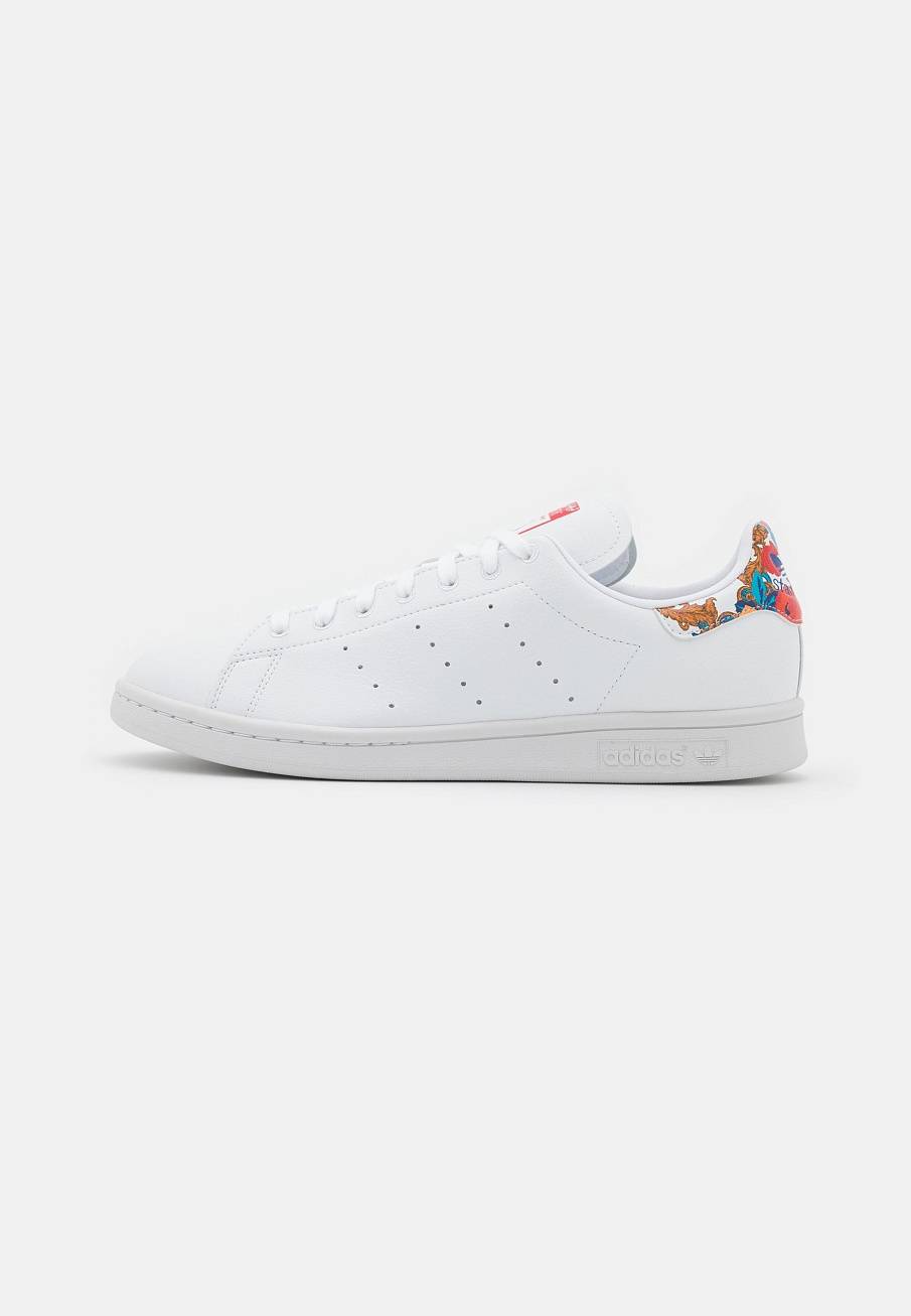 Фото № 1 с приближением к товару «‎Adidas Vegan Stan Smith »