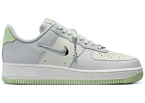 Фото № 1 с приближением к товару «‎Nike Air Force 1 Low '07 SE Next Nature»