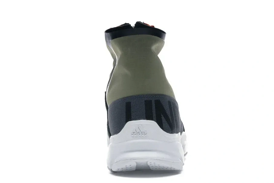 Фото № 4 с приближением к товару «‎adidas GSG9 Undefeated»
