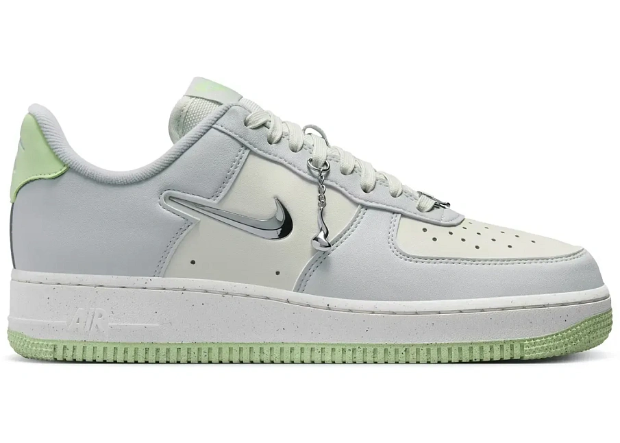 Фото № 1 с приближением к товару «‎Nike Air Force 1 Low '07 SE Next Nature»