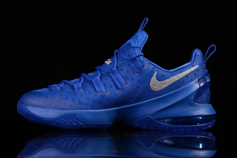 Фото № 1 с приближением к товару «‎Nike Lebron Xiii Kentucky »