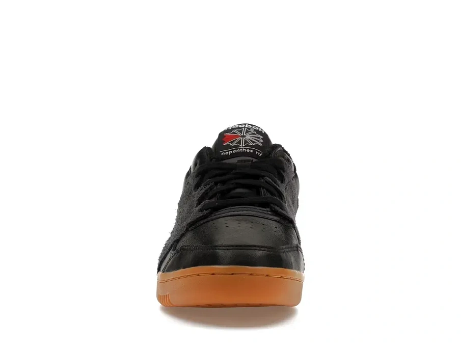 Фото № 2 с приближением к товару «‎Reebok Workout Plus»