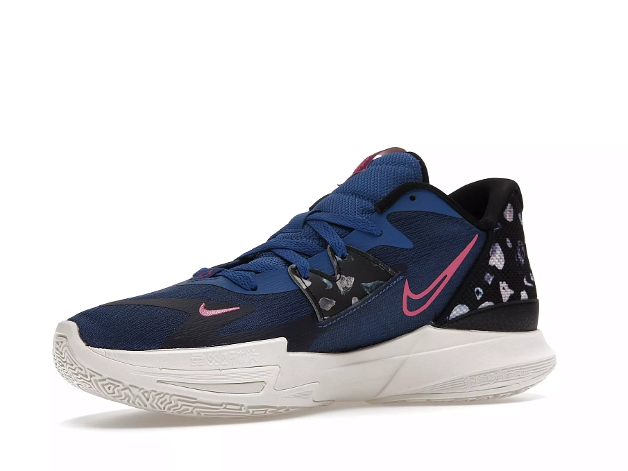 Фото № 4 с приближением к товару «‎Nike Kyrie Low 5 Dark Marina Blue»