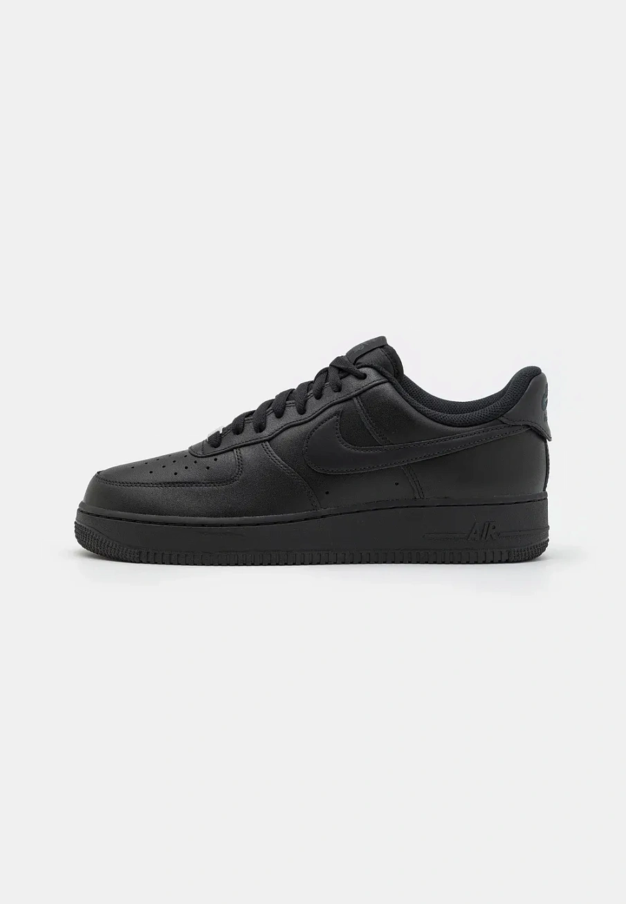 Фото № 1 с приближением к товару «‎AIR FORCE 1 07 FLYEASE»