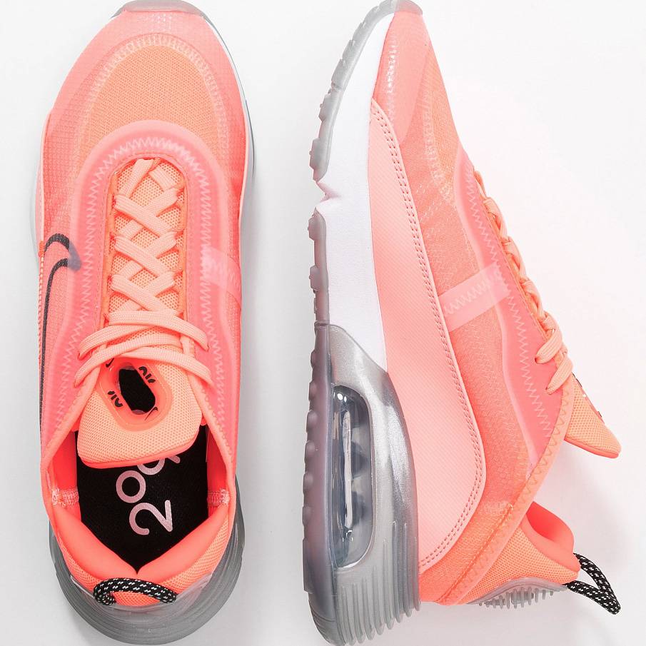 Фото № 2 с приближением к товару «‎Nike Air Max 2090 »