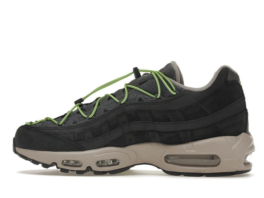 Фото № 5 с приближением к товару «‎Nike Air Max 95 Speed Lacing Off Noir Volt»
