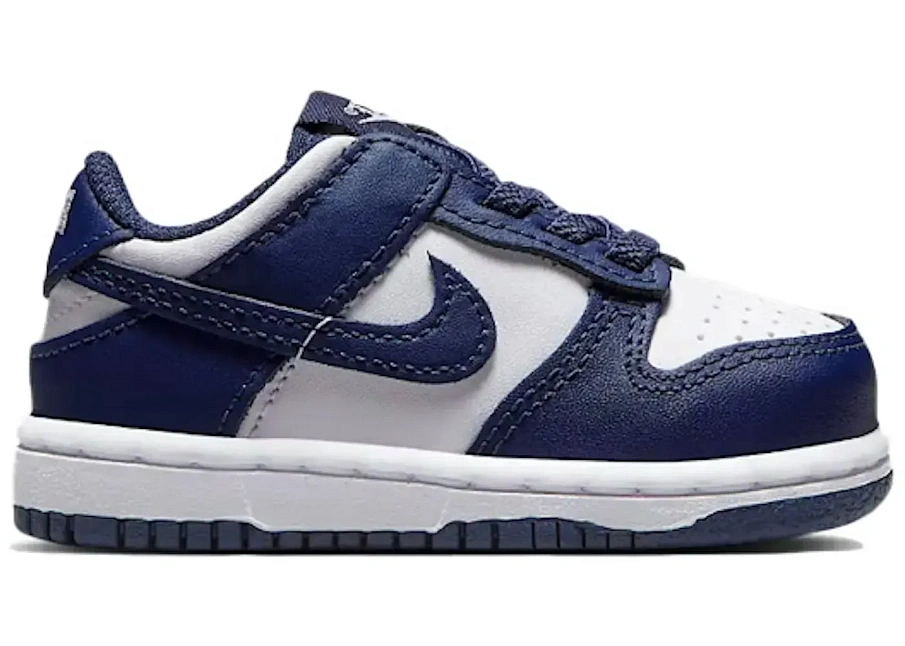 Фото № 1 с приближением к товару «‎Nike Dunk Low»