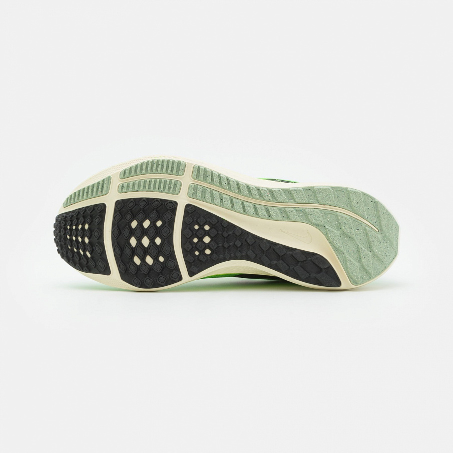 Фото № 5 с приближением к товару «‎Nike Air Zoom Pegasus 39»