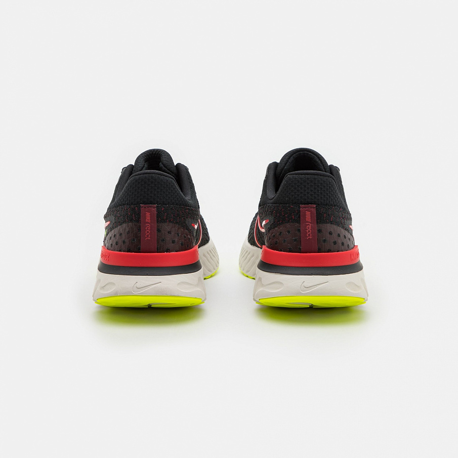 Фото № 3 с приближением к товару «‎Nike React Infinity 3»