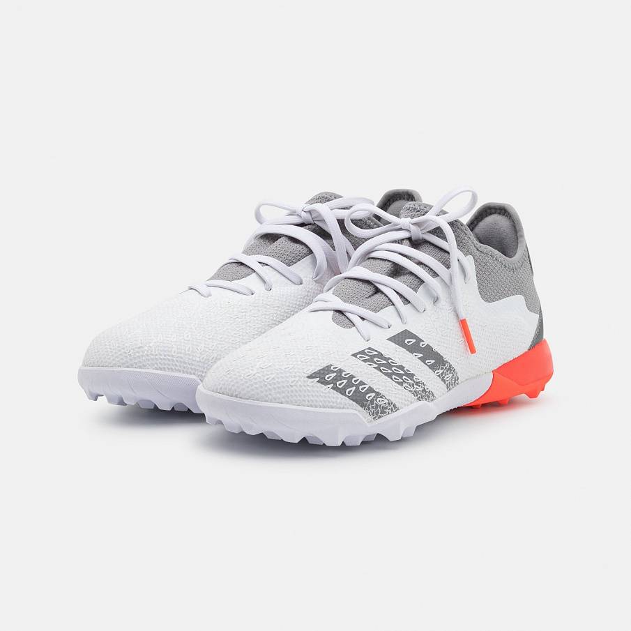 Фото № 2 с приближением к товару «‎Adidas Freak .3 L TF»