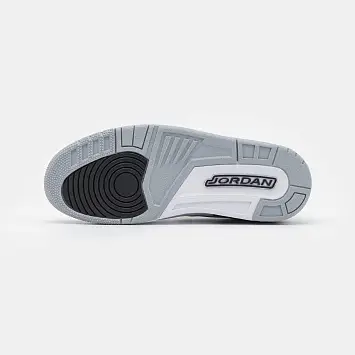 Jordan Air Legacy 312  - 5
