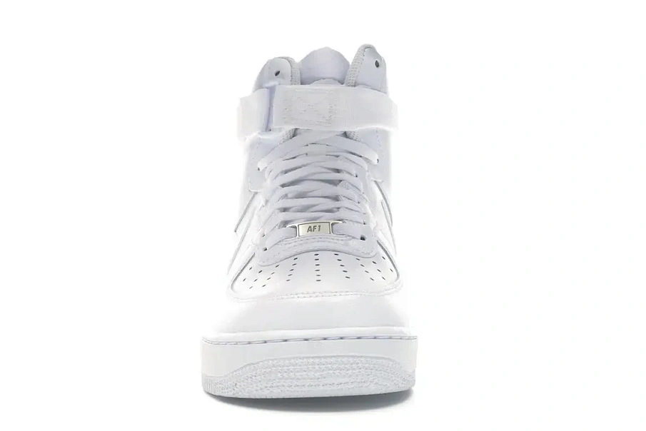 Фото № 2 с приближением к товару «‎Nike Air Force 1 High White»