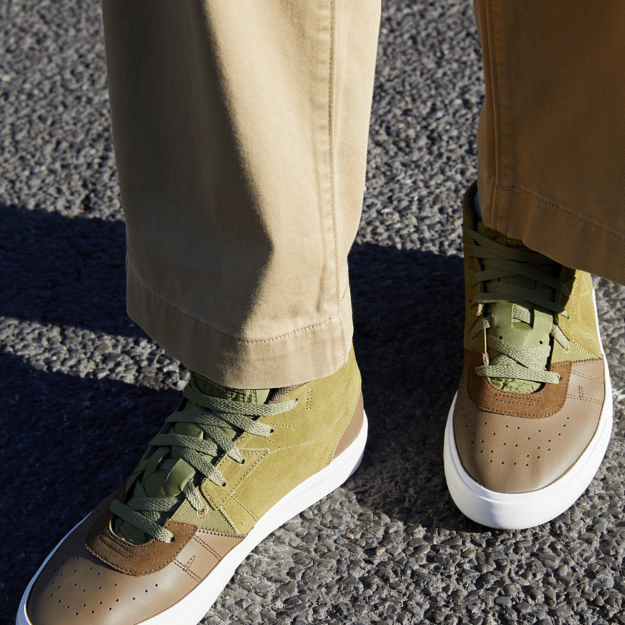 Фото № 2 с приближением к товару «‎Jordan Series »