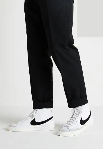 Nike Blazer 77  - 1