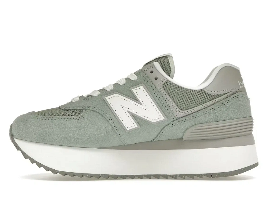Фото № 3 с приближением к товару «‎New Balance 574 Plus»