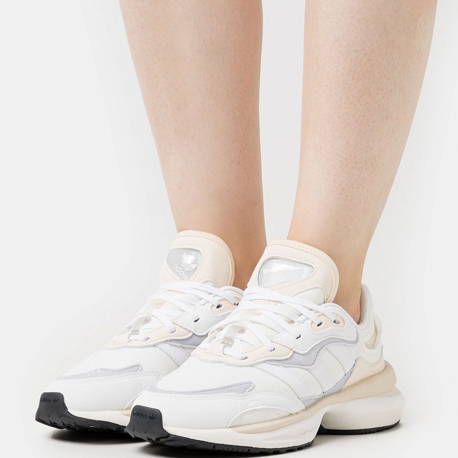 Фото № 2 с приближением к товару «‎Adidas Zentic »